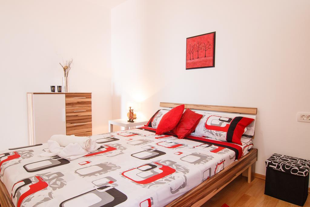 Apartments Villa Stari Koko Omiš Exteriör bild