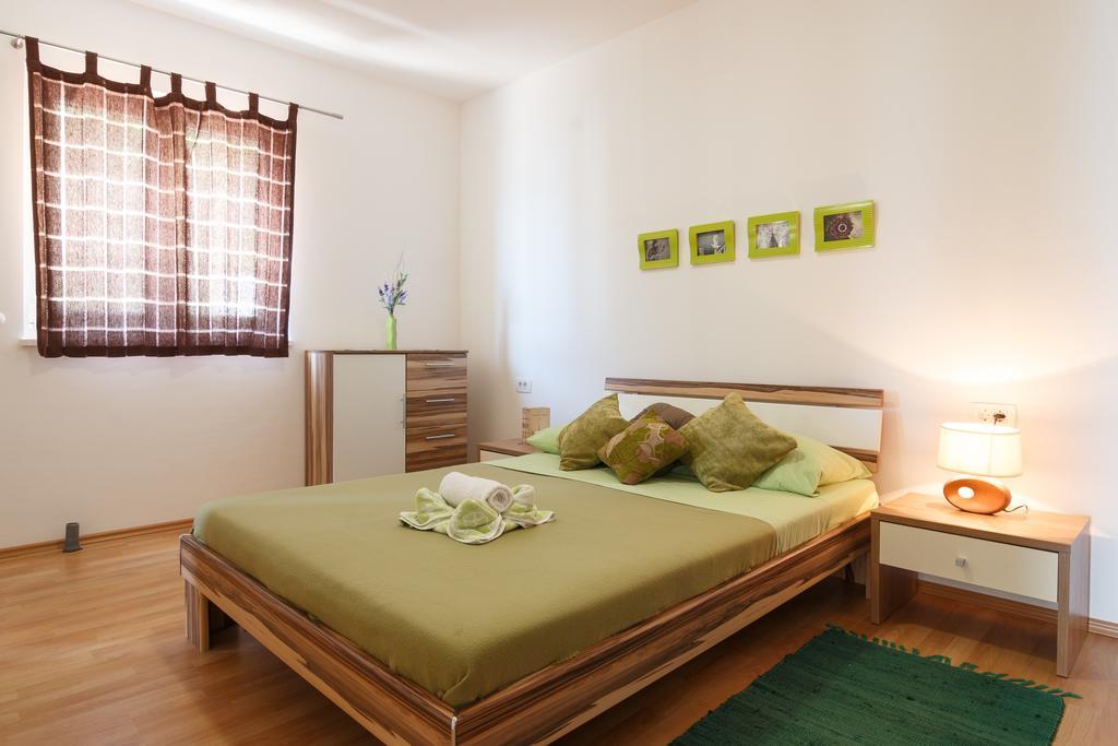 Apartments Villa Stari Koko Omiš Exteriör bild