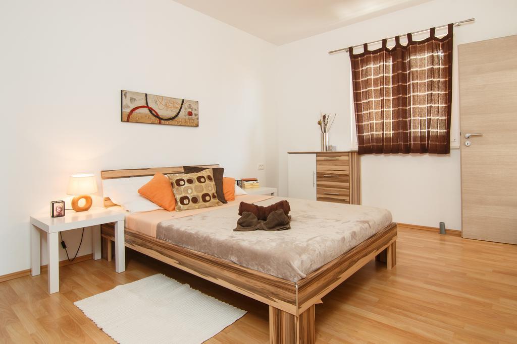 Apartments Villa Stari Koko Omiš Exteriör bild