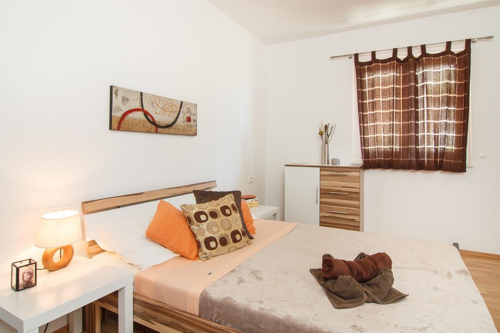 Apartments Villa Stari Koko Omiš Exteriör bild