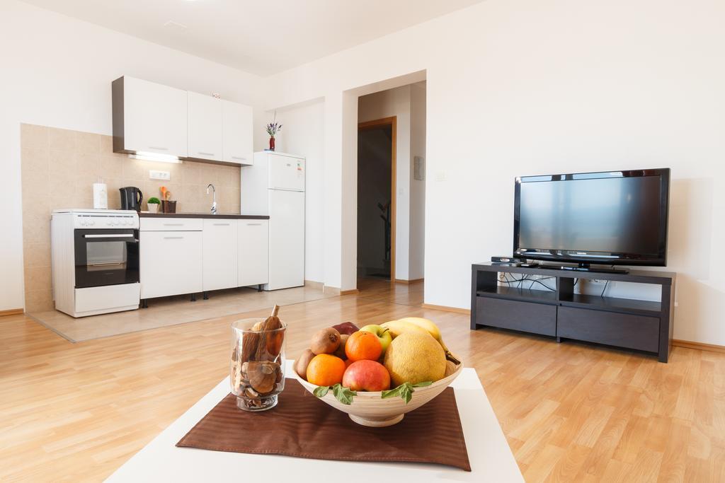 Apartments Villa Stari Koko Omiš Exteriör bild